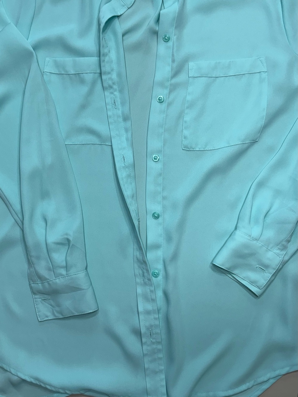 Apt. 9 Mint Button-Front Women's Blouse with Roll-Tab Sleeves - Picture 13 of 16